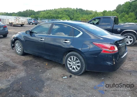 2013 Nissan Altima 2.5 S z USA, uszkodzony, nr VIN 1N4AL3AP2DC123186